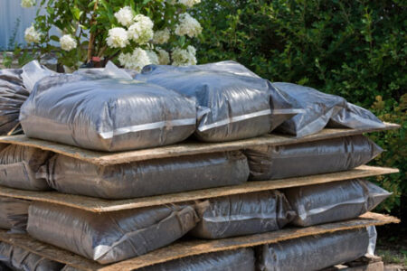 The True Cost of Compost: An Analysis of Bagged vs. Bulk Compost Prices Image